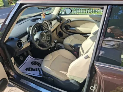 Mini s BMW srcem: Cooper D iz Pakraca tro&scaron;i kao gradski auto, a opremljen je kao 'go-kart za odrasle'
