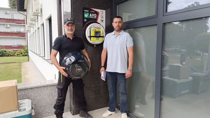 Direktor Elektrane Grubi&scaron;no Polje Laurent Sessa i gradonačelnik Grubi&scaron;nog Polja Zlatko Pavičić/Foto: Grad Grubi&scaron;no Polje