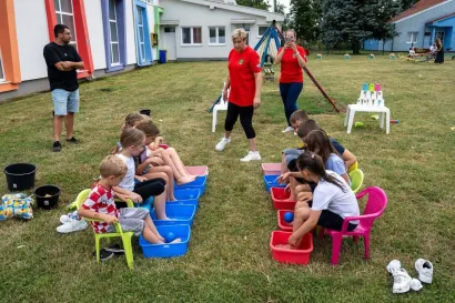 U zabavnim igrama oku&scaron;ali su se i najmlađi/Foto: NK Zdenka 91