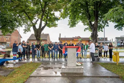 Položeni su vijenci i zapaljene svijeće/Foto: NK Zdenka 91