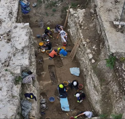 Arheolo&scaron;ka iskapanja na lokalitetu Stari grad u Pakracu/Foto: Kre&scaron;imir Vacek