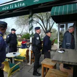 Inspektori Državnog inspektorata, pripadnici Civilne za&scaron;tite i policijski službenici već mjesecima obilaze trgovine, ugostiteljske objekte, socijalne i zdravstvene ustanove i provjeravaju pridržavaju li se propisanih mjera/Foto: Duje Klarić/CROPIX