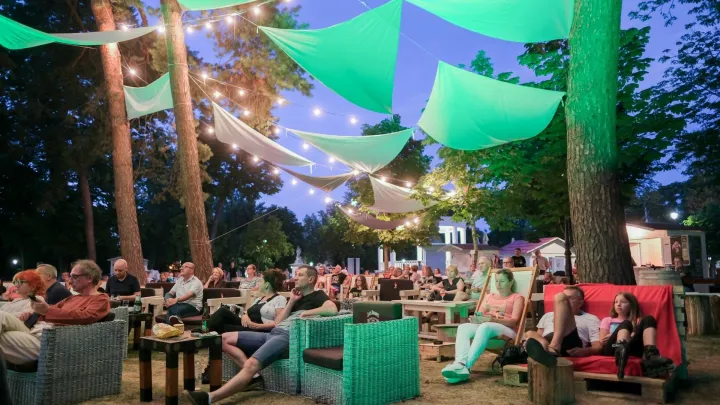 Ljetno kino u Boho parku/Foto: DOKUart