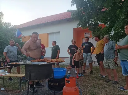 Okupilo se mno&scaron;tvo mje&scaron;tana/Foto: DVD Donji Sređani