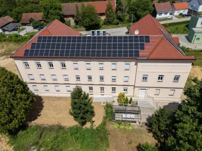 Na krovu su postavljeni solarni paneli/Foto: Grad Daruvar