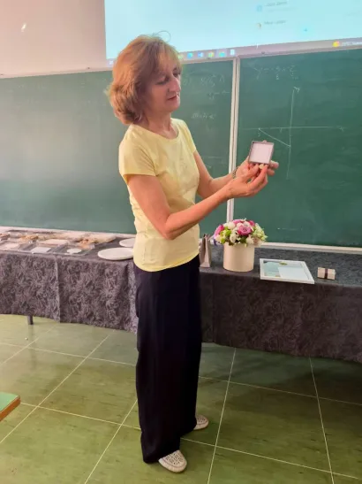 Prof. Peternel pamte generacije učenika/Foto: ET&Scaron; Daruvar