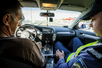Policija je upozorila na alarmantne podatke koji ukazuju da većinu prometnih nesreća skrive alkoholizirani vozači/Foto: Niksa Stipanicev/CROPIX (Ilustracija)