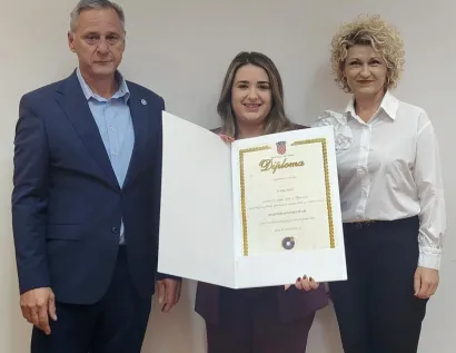 Novi majstori primili su svoj uvjerenja/Foto: Slavica Trgovac Martan