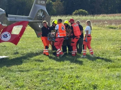 Pacijent je sigurno smje&scaron;ten u helikopter/Foto: VZO &Scaron;androvac