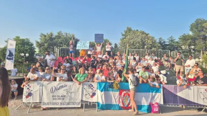 Foto: Daruvarske mažoretkinje
