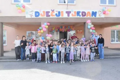 Vesela ekipa u Grubi&scaron;nom Polju/Foto: Grad Grubi&scaron;no Polje