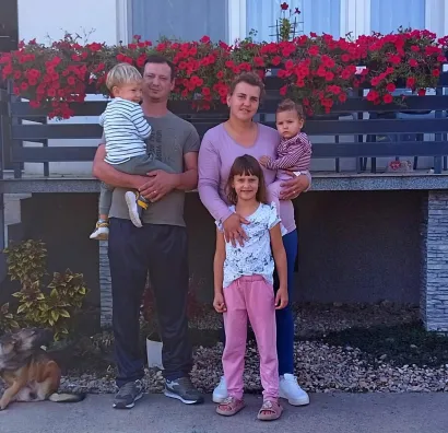 Mladi supružnici odabrali su život na selu/Foto: Privatni album