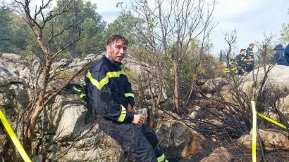 Požar gase i vatrogasci iz Daruvara, Bjelovara, Gare&scaron;nice i Lipika/ Foto: JVP Daruvar