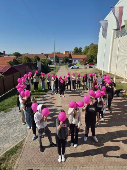 Učenici su poslali majkama važnu poruku/Foto: Ekonomska i turistička &scaron;kola Daruvar