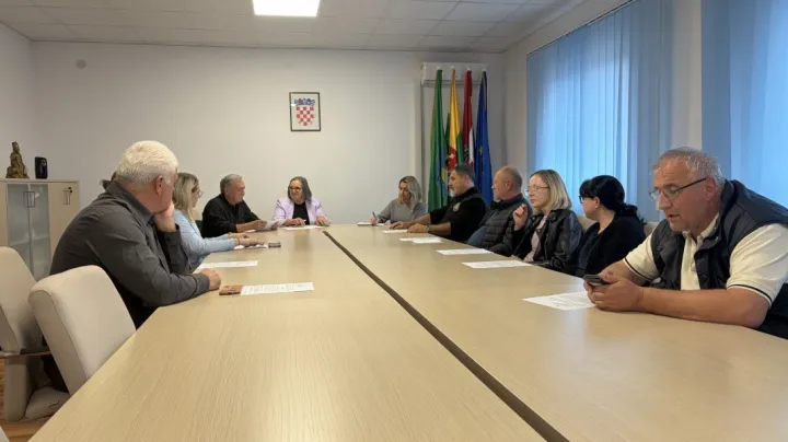 Općinsko vijeće u Velikoj Trnovitici/Foto: Krugoval Gare&scaron;nica