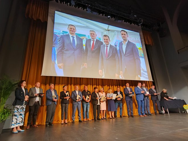 Plaketu Grada Bjelovara je dobio i Miroslav Ivančić/Foto: Martina Čapo