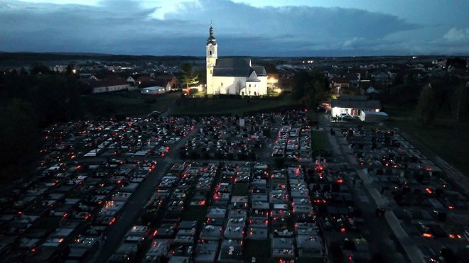 Gradsko groblje u Garešnici/Foto: Marijan Vujica