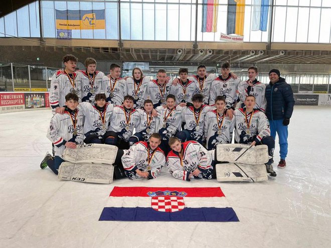 Ekipa Medveščaka/ Foto: KHL Medveščak