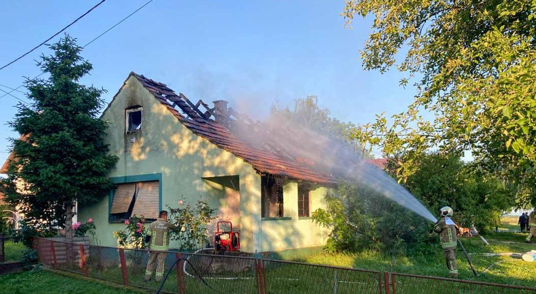 Fotografija: Kuća je u potpunosti izgorjela/Foto: Štefan Brajković