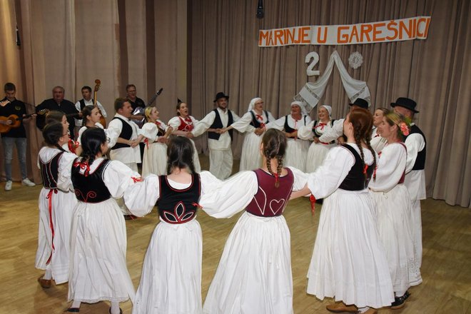 Folkloraši su oduševili publiku/Foto: TZ Sjeverna Moslavina