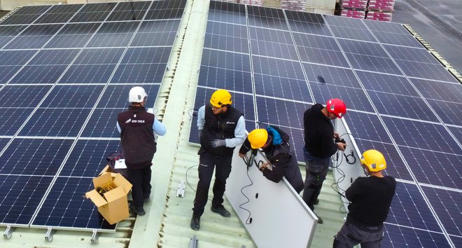 Tvrtka je okupila tim od 25 domaćih stručnjaka koji su u dvije godine izgradili dvjestotinjak solarnih elektrana/Foto: Ziv-Tica d.o.o.