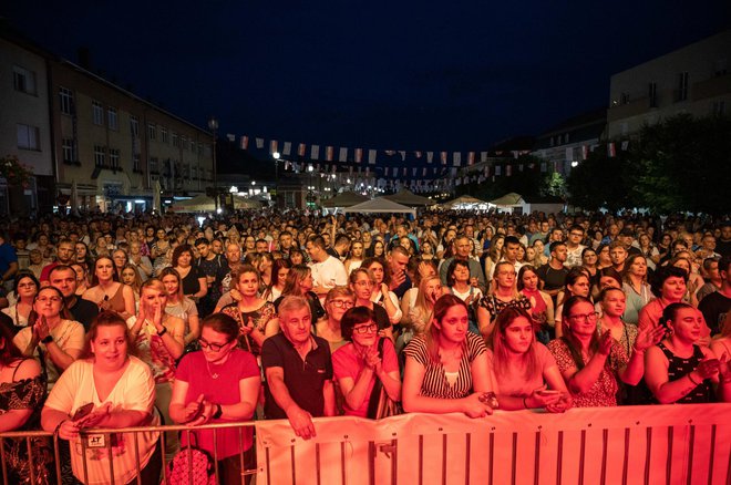 Publika na koncertu Dalmatina/Foto: Grad Daruvar/Predrag Uskoković