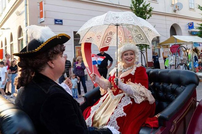 Carica je stigla u grad/Foto: Štefan Brajković