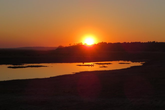 Afrički zalazak sunca/Foto: Hamdija Mašinović