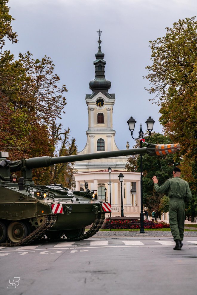 Izložba vojne opreme oduševila je Bjelovarčane/Foto: Stipe Boščić