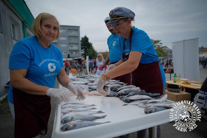 Kaštelani su prošle godine pripremili 50 kilograma ribe/Foto: Sajam Slavonski banovac