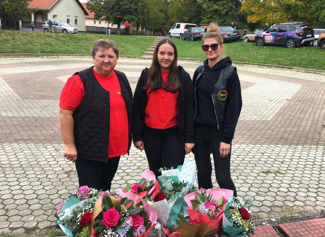 Članovi Otk Kurbla nisu zaboravili ni na SOS mame i SOS tete/Foto: Jelena Hasanac