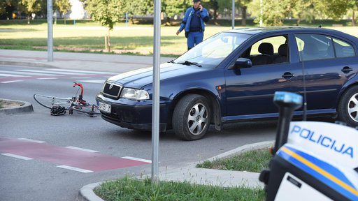 Ženu (73) na biciklu udario auto na pješačkom prijelazu u Garešnici: "Ona je skrivila nesreću"