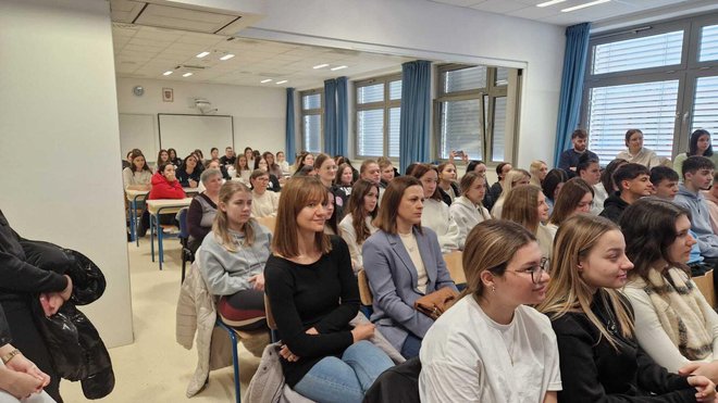 Mladi su uživali u glazbi/Foto: Medicinska škola Bjelovar