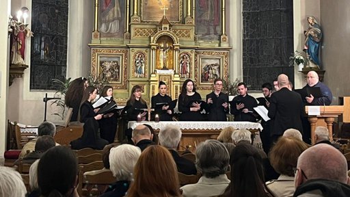 Dođite u pakračku župnu crkvu na adventski koncert gregorijanskih napjeva