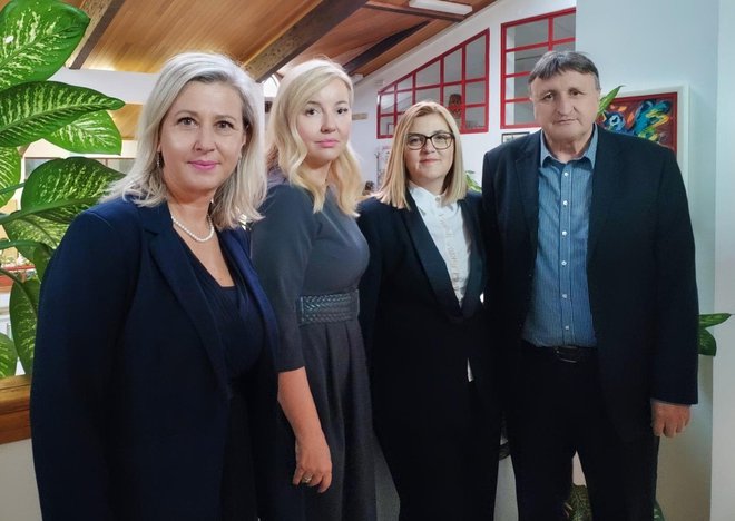 Državna tajnica Margareta Mađerić i načelnici Ministarstva Melita Čusek i Krunoslav Petrić/Foto: Privatni album CRF