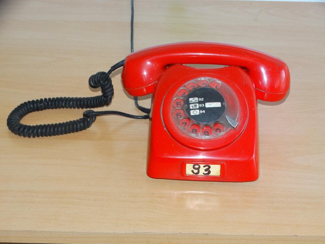 Telefon u kojeg je Mile gledao punih 37 godina/Foto: Privatni album