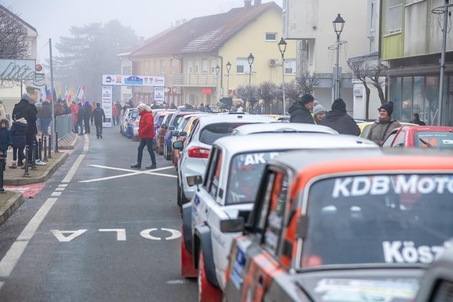 Impresivna kolona privukla je velik broj gledatelja/Foto: Grad Čazma (Davor Kirin)